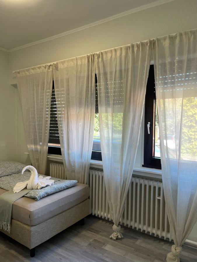 Comfortable Shared Apartment With Private Room In Весселінґ Екстер'єр фото