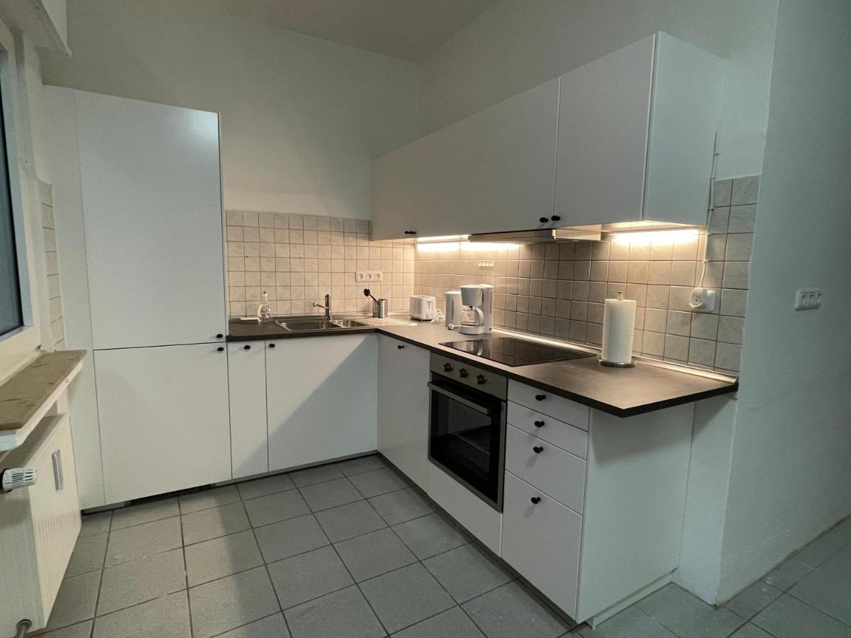 Comfortable Shared Apartment With Private Room In Весселінґ Екстер'єр фото