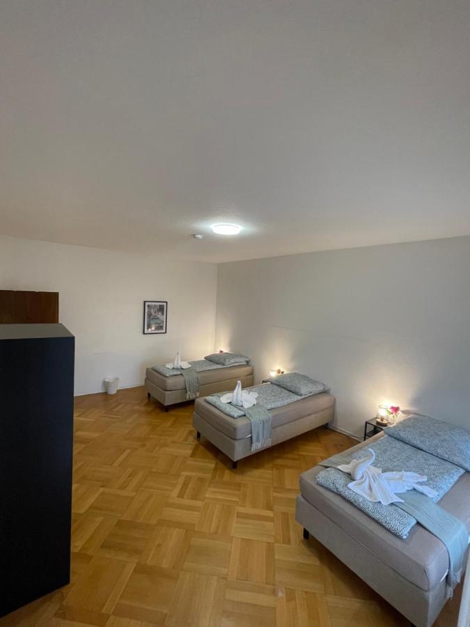 Comfortable Shared Apartment With Private Room In Весселінґ Екстер'єр фото
