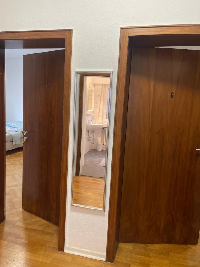 Comfortable Shared Apartment With Private Room In Весселінґ Екстер'єр фото