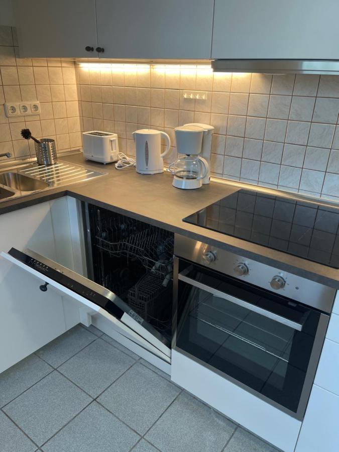 Comfortable Shared Apartment With Private Room In Весселінґ Екстер'єр фото