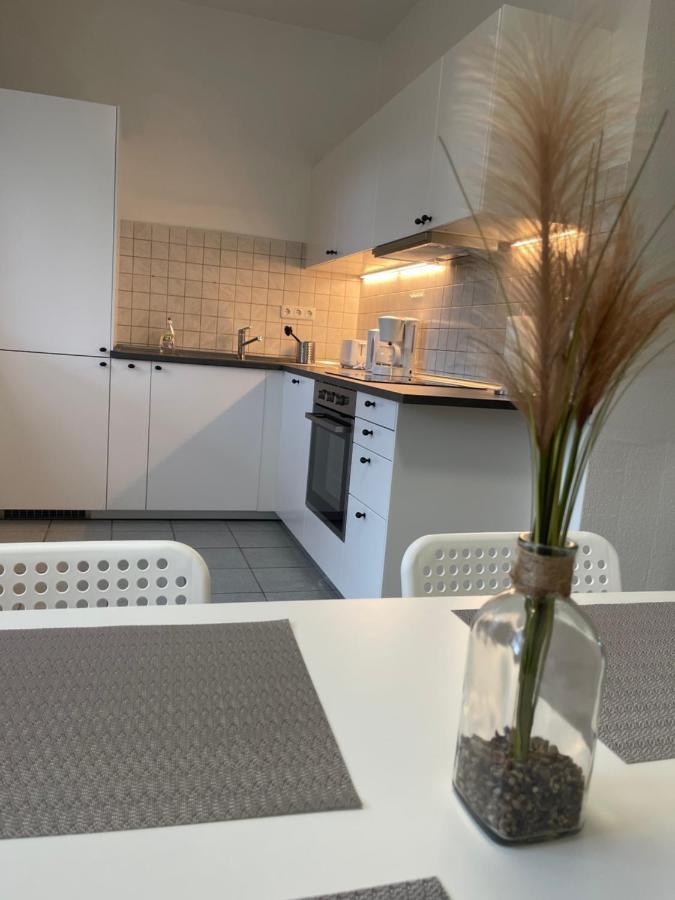 Comfortable Shared Apartment With Private Room In Весселінґ Екстер'єр фото