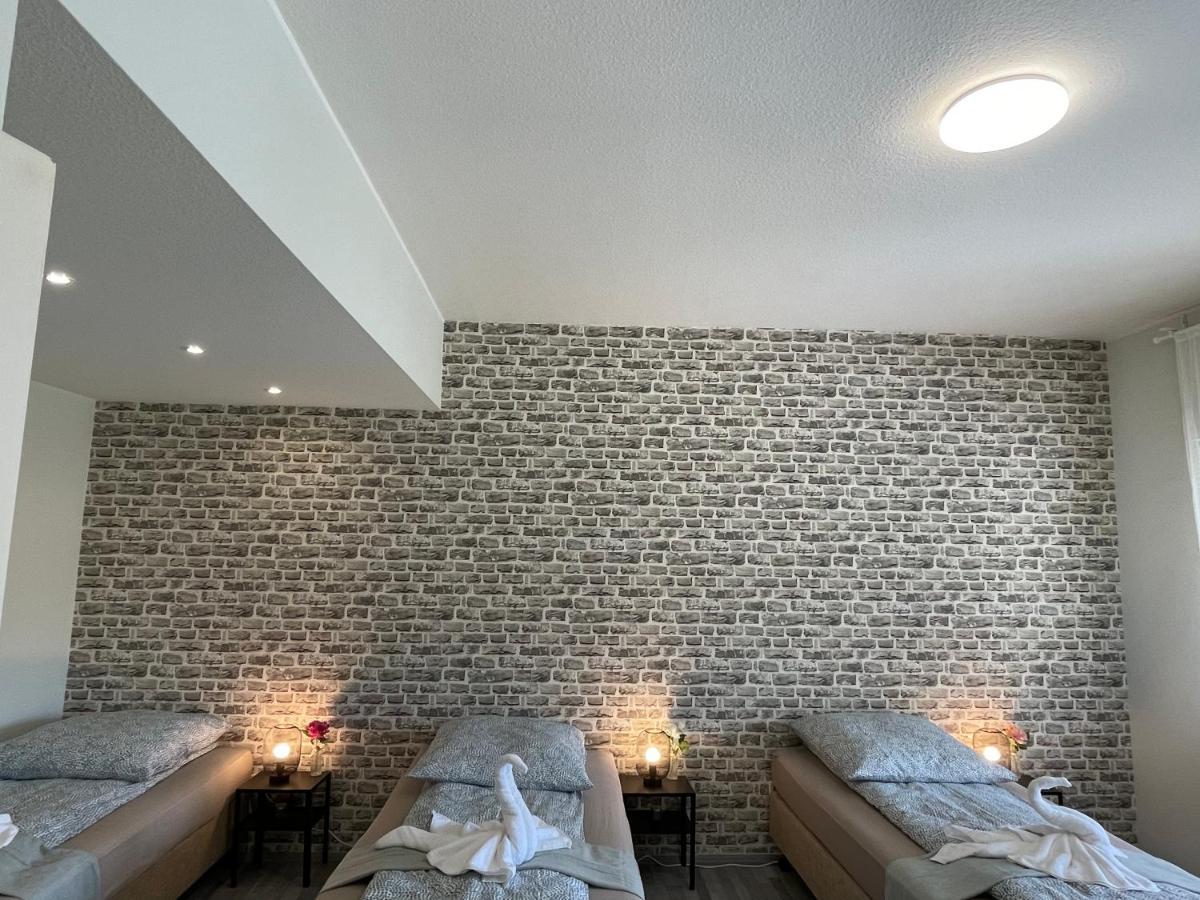 Comfortable Shared Apartment With Private Room In Весселінґ Екстер'єр фото