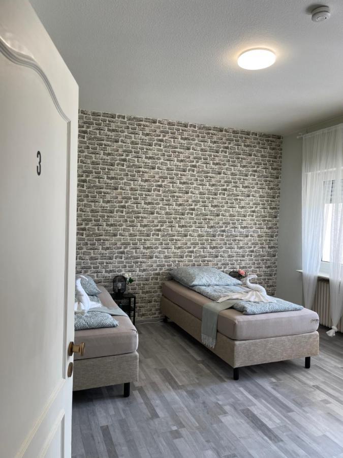 Comfortable Shared Apartment With Private Room In Весселінґ Екстер'єр фото