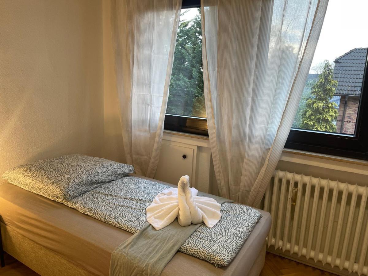 Comfortable Shared Apartment With Private Room In Весселінґ Екстер'єр фото